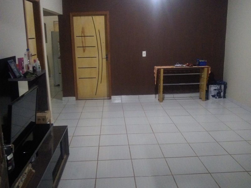 Casa à venda Nacional com 108m² e 3 quartos por R$ 200.000 - 2079131168-15952878407627377340548706112083.jpg