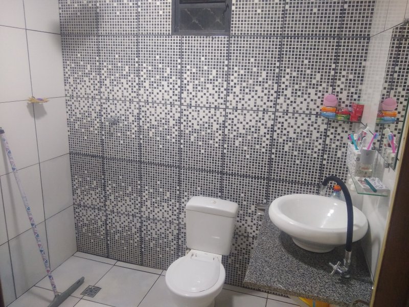 Casa à venda Nacional com 108m² e 3 quartos por R$ 200.000 - 728346565-1595288014625242916863175128624.jpg