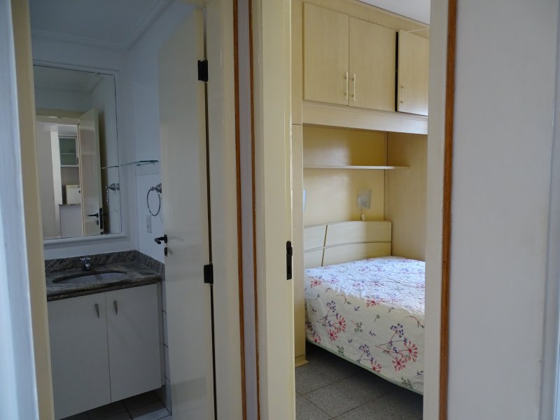 Apartamento à venda Centro com 45m² e 1 quarto por R$ 110.000 - 165337676-dsc09192.JPG