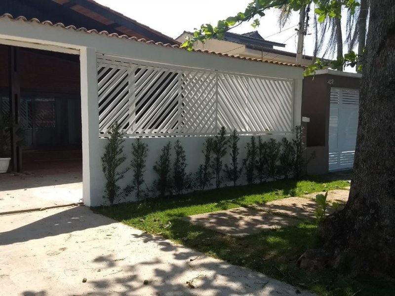 Casa à venda Cibratel I com 268m² e 6 quartos por R$ 650.000 - 1678042648-img-20171001-wa0042.jpg