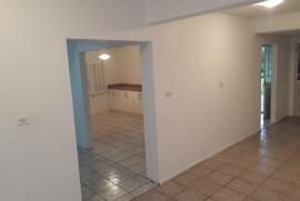 Casa à venda Chico de Paulo com 252m² - 5 dormitórios -  vagas - R$ 700.000 - 2054753881-sala.jpg