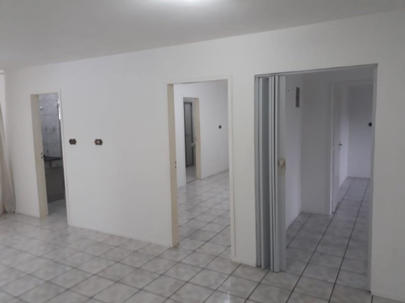 Casa à venda Chico de Paulo com 252m² e 5 quartos por R$ 700.000 - 1226932300-sala2.jpg