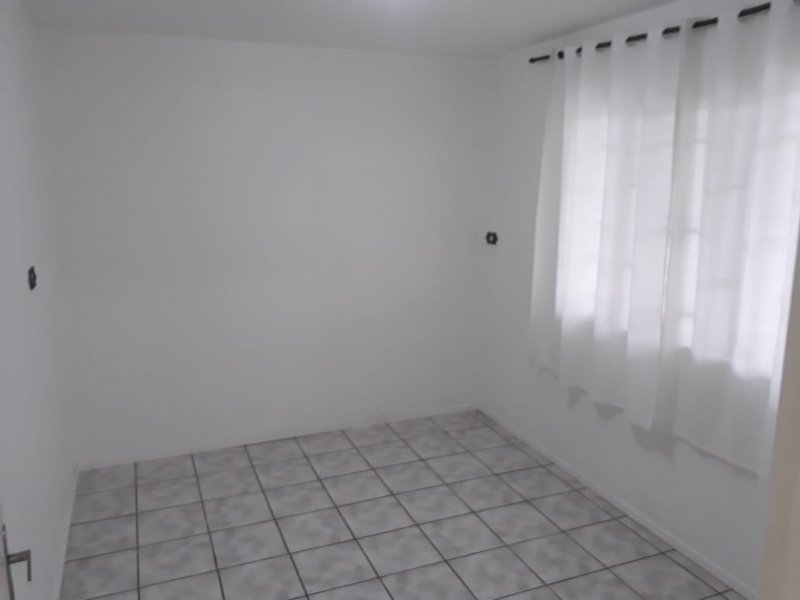 Casa à venda Chico de Paulo com 252m² e 5 quartos por R$ 700.000 - 1433381791-quarto-2.jpg