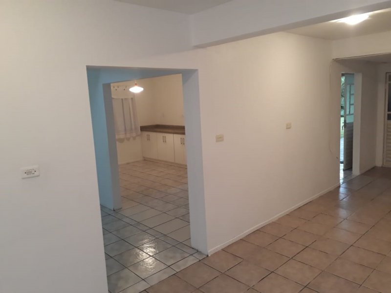 Casa à venda Chico de Paulo com 252m² e 5 quartos por R$ 700.000 - 2054753881-sala.jpg