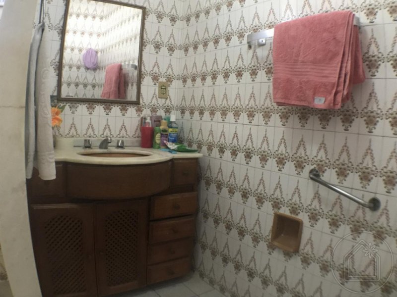 Apartamento à venda Jardim Guanabara com 95m² e 3 quartos por R$ 500.000 - 308799241-banheiro-suite.jpg