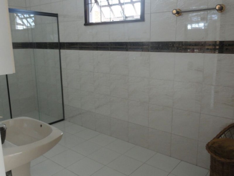 imóvel com 422m² - Boa Vista - Curitiba