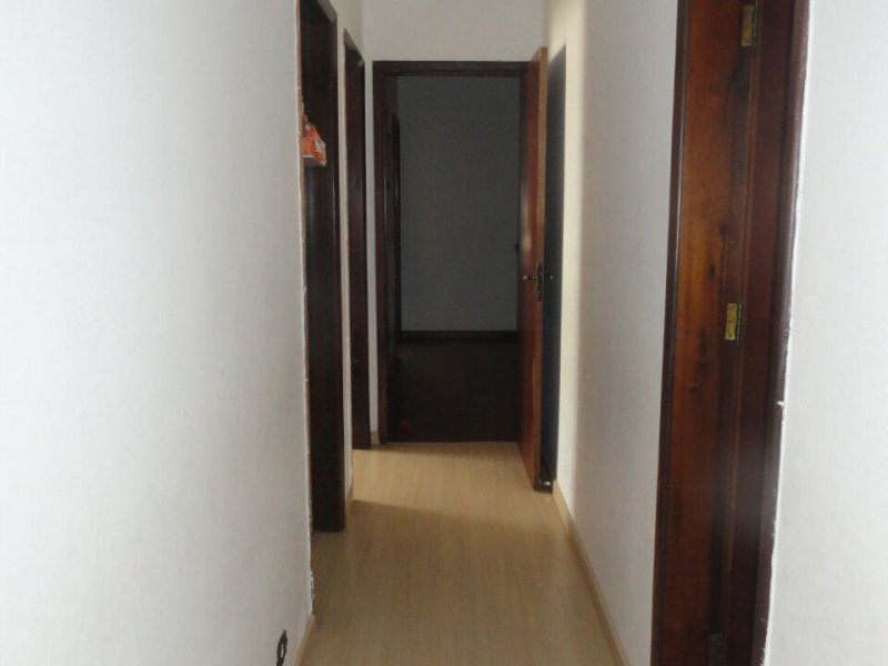 imóvel com 422m² - Boa Vista - Curitiba