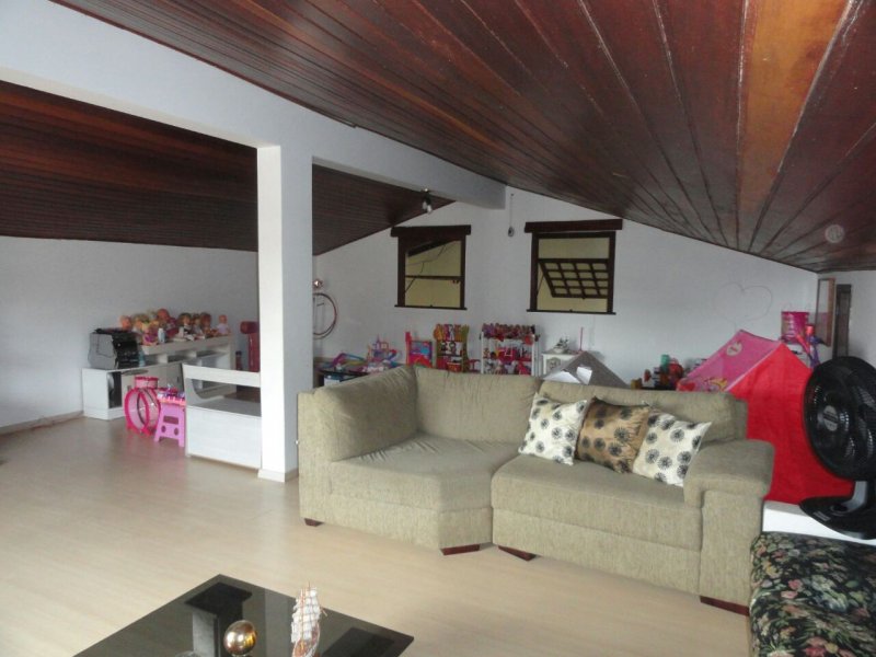 imóvel com 422m² - Boa Vista - Curitiba