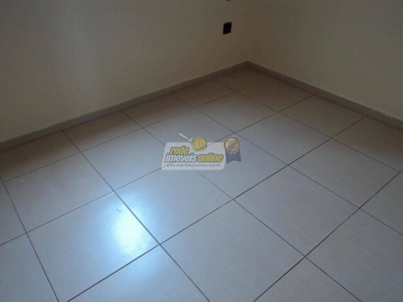 Apartamento à venda Maracanã  com 61m² e 3 quartos por R$ 95.000 - 1282316610-abxfduhp5l8w.jpg