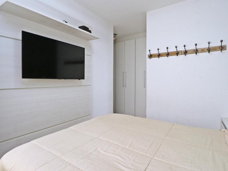 imóvel com 77m² - Capão Raso - Curitiba