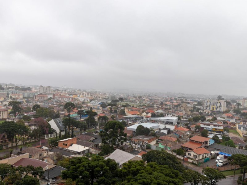 imóvel com 77m² - Capão Raso - Curitiba