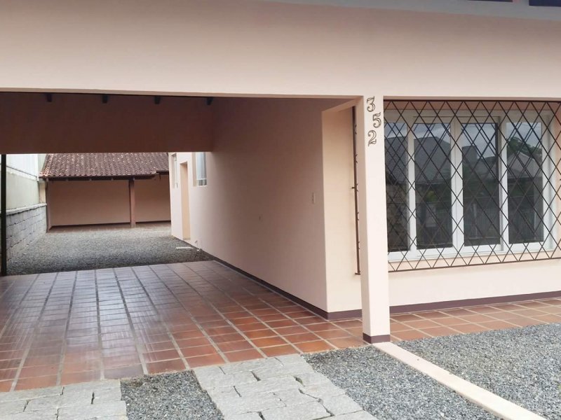imóvel com 320m² - Costa e Silva - Joinville