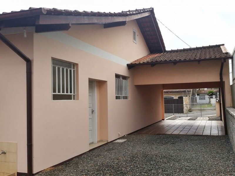 imóvel com 320m² - Costa e Silva - Joinville