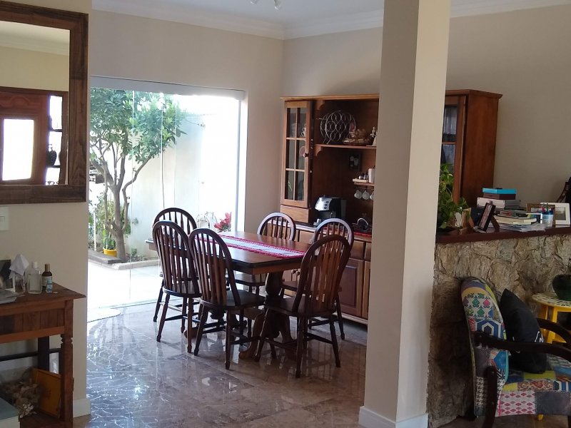 Casa de condomínio à venda Roncáglia com 230m² e 3 quartos por R$ 850.000 - 1054566240-img-20200504-123629480.jpg