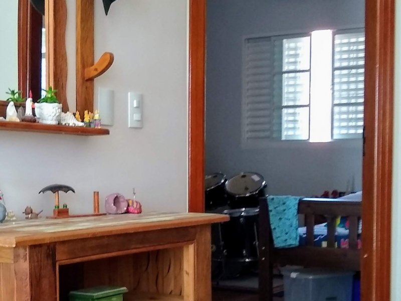 Casa de condomínio à venda Roncáglia com 230m² e 3 quartos por R$ 850.000 - 1757390165-img-20200504-1231446892.jpg