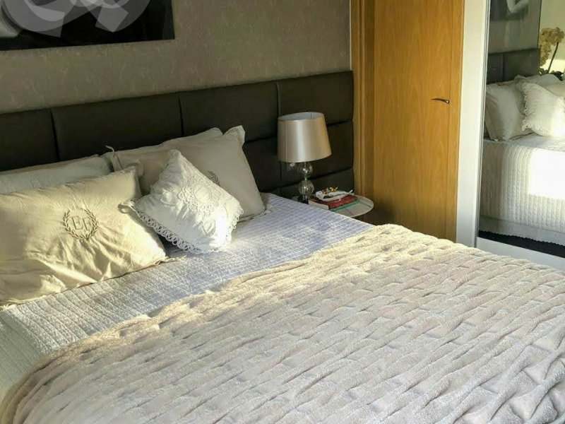 Apartamento à venda Estoril com 108m² e 4 quartos por R$ 810.000 - 246535579-quarto-1-suite.jpg