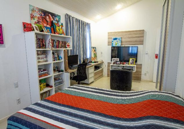 imóvel com 209m²