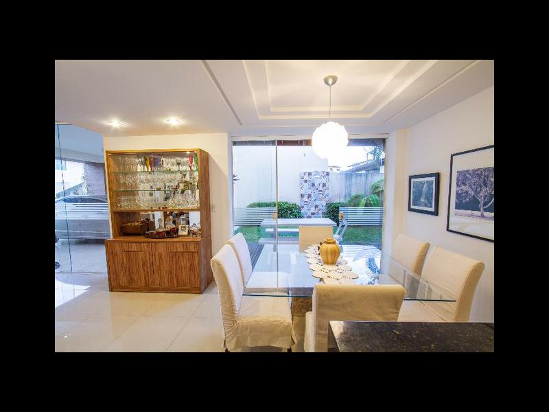 imóvel com 209m² - Parque Jockey Clube - Lauro de Freitas