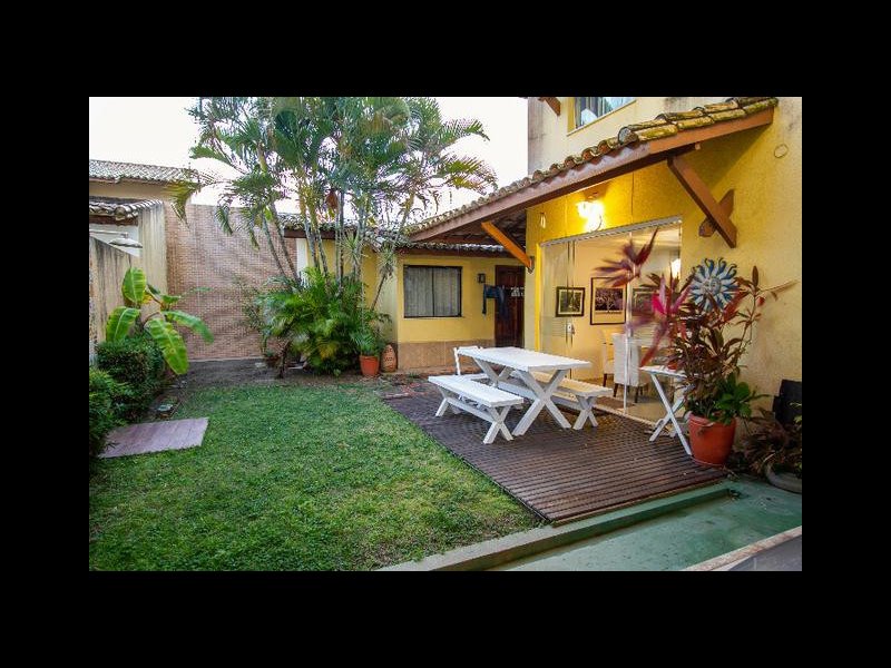 imóvel com 209m² - Parque Jockey Clube - Lauro de Freitas