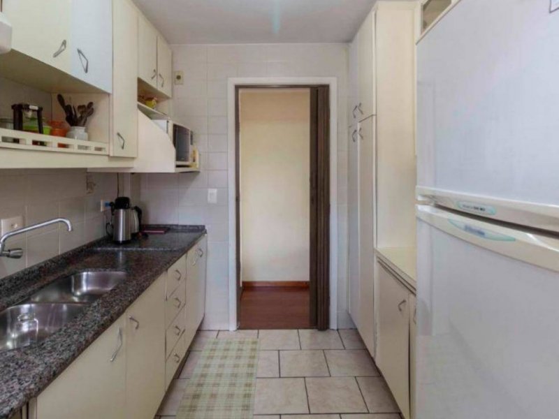imóvel com 57m² - Pinheirinho - Curitiba