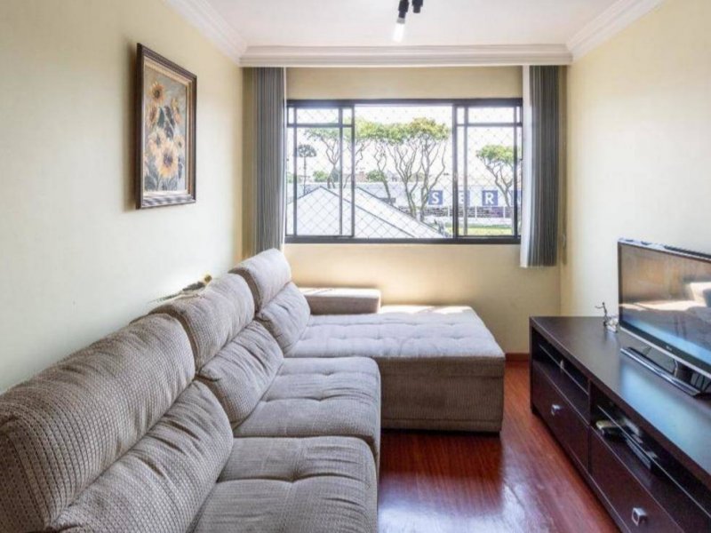 imóvel com 57m² - Pinheirinho - Curitiba