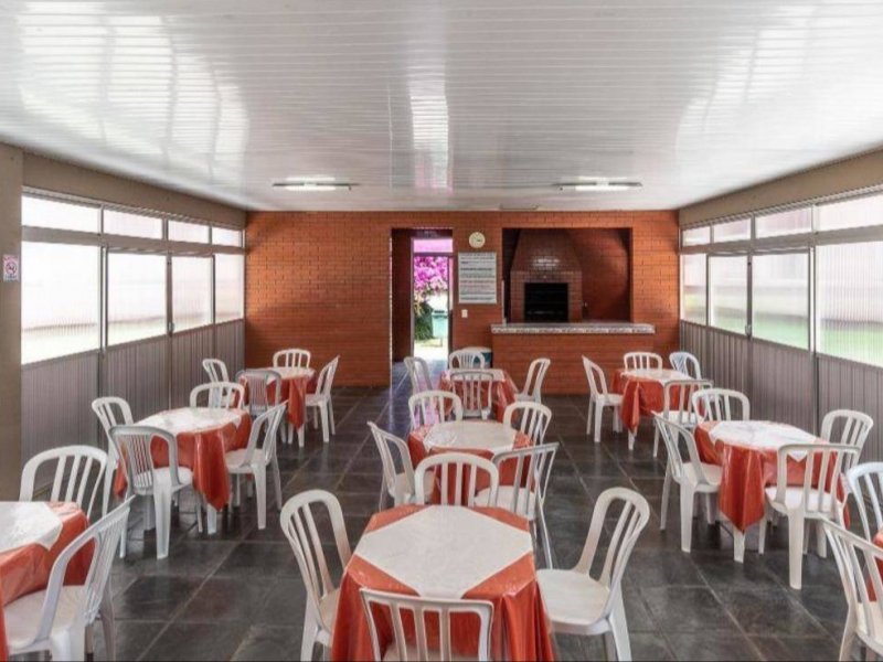 imóvel com 57m² - Pinheirinho - Curitiba