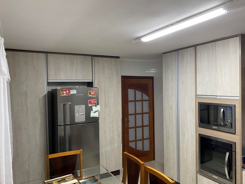 Casa à venda Vila Dom Pedro II com 100m² e 3 quartos por R$ 690.000 - 1067311802-cozinha2.jpg