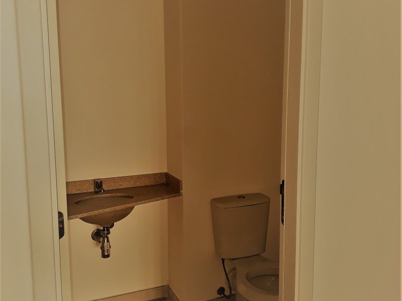 Comercial à venda Valongo com 111m² e 1 quarto por R$ 330.000 - 1144863665-foto-valongo-banheiro.jpg