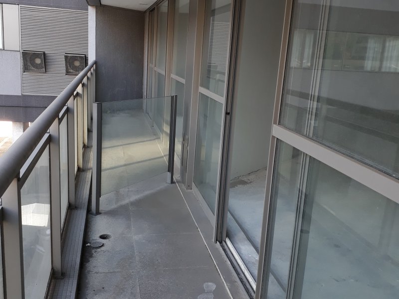Comercial à venda Valongo com 111m² e 1 quarto por R$ 330.000 - 1304934645-foto-sacada-valongo.jpg