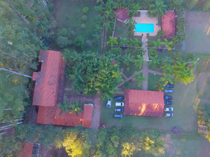 Sítio à venda Éden com 73m² e 6 quartos por R$ 2.700.000 - 1375337210-download.png