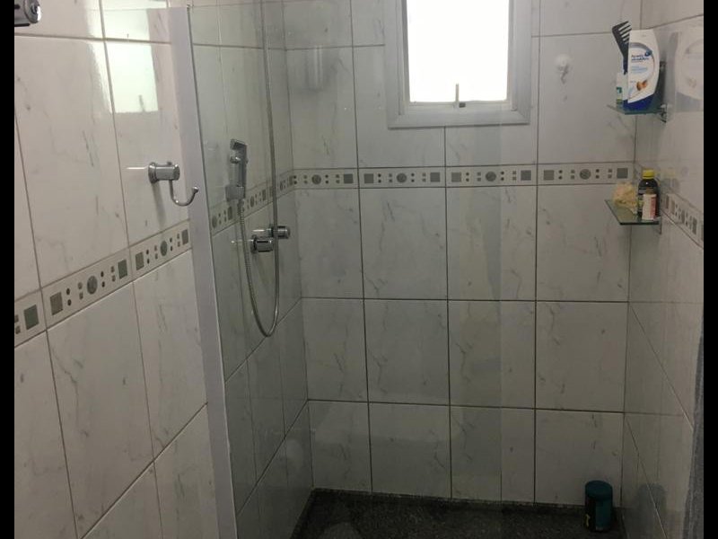 Apartamento à venda Vila Nova Savoia com 200m² e 3 quartos por R$ 800.000 - 179435512-banheiro-corredor-03.jpeg