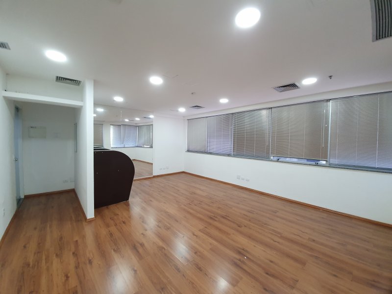 Comercial à venda Santo Amaro com 33m² e  quartos por R$ 220.000 - 1780413417-conj.jpeg