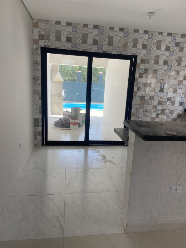 Casa à venda Jardim dos Pereiras (Caucaia do Alto) com 188m² e 4 quartos por R$ 650.000 - 1063946729-img-8037.jpeg