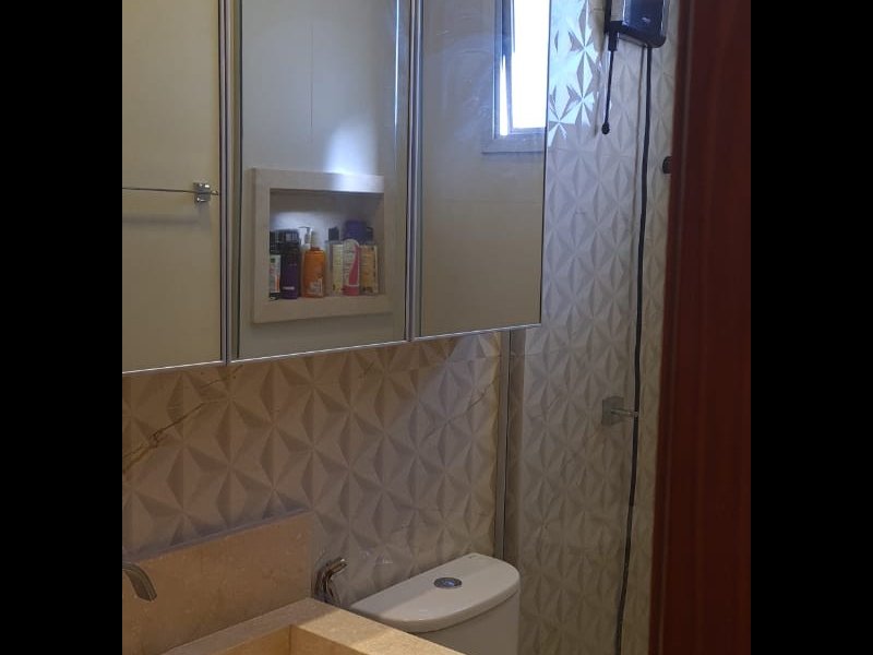 Apartamento à venda Alto da Glória com 62m² e 2 quartos por R$ 299.000 - 981787184-banheiro-casal2.jpeg