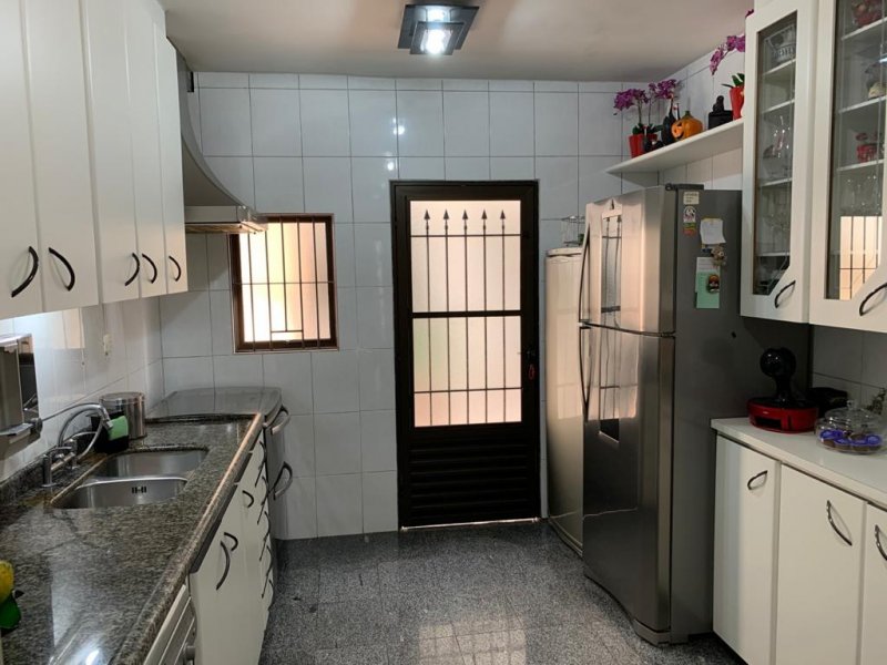 Casa à venda Moema com 200m² e 3 quartos por R$ 1.800.000 - 1857641275-13.jpeg
