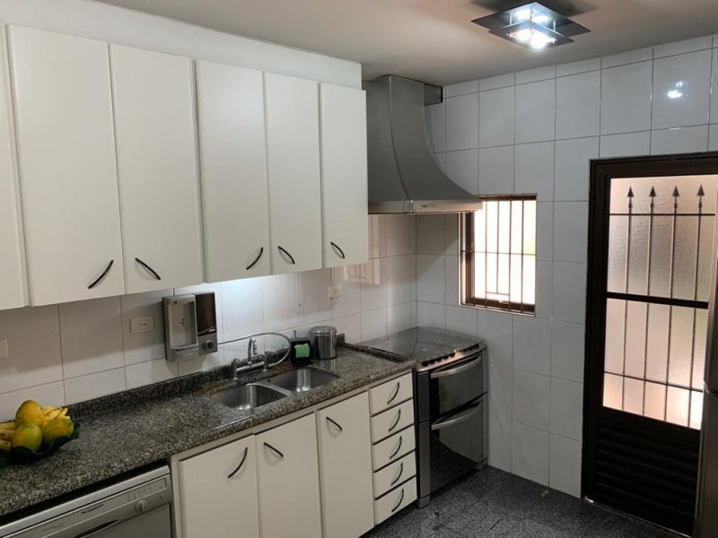 Casa à venda Moema com 200m² e 3 quartos por R$ 1.800.000 - 573076810-14.jpeg