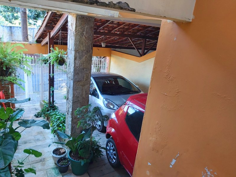 Apartamento à venda Vila Irmãos Arnoni com 120m² e 3 quartos por R$ 490.000 - 560588468-garagem.jpg