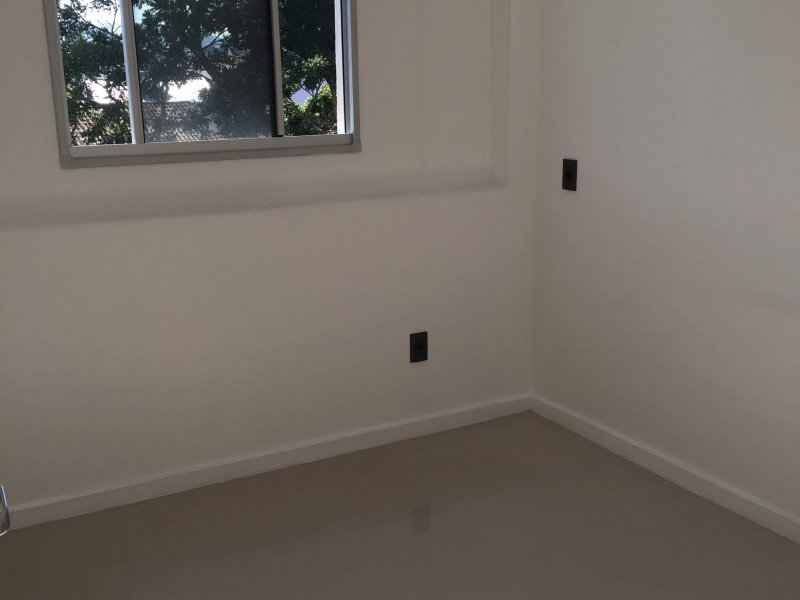 Apartamento à venda Taquara com 52m² e 2 quartos por R$ 235.000 - 277549642-20170709-132237286-ios.jpg