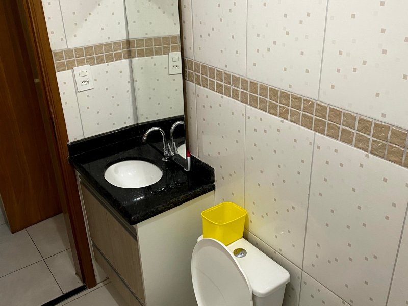 Apartamento à venda Vila Tupi com 79m² e 2 quartos por R$ 380.000 - 1767867889-46931a05-f876-45f9-bd88-b85c356a4ae5.jpeg