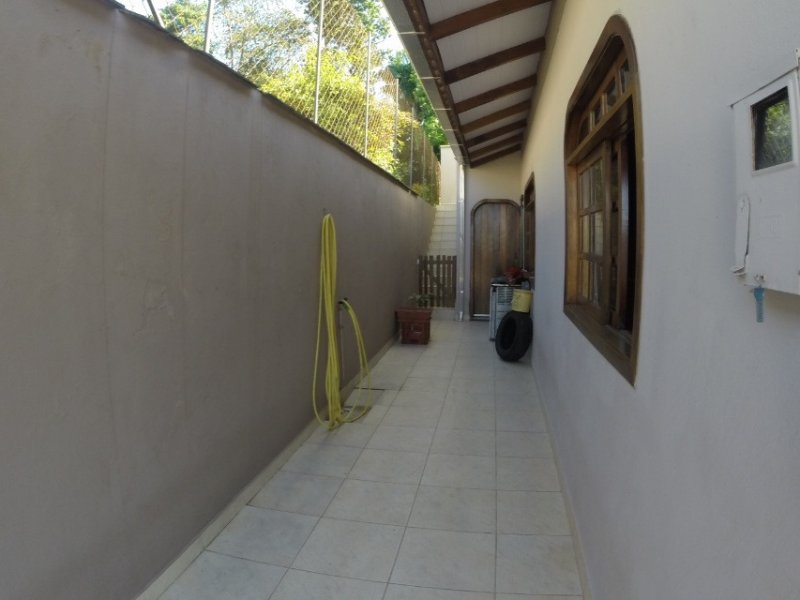 Casa à venda Água Verde com 160m² e 4 quartos por R$ 420.000 - 1606525685-venda-14.jpg