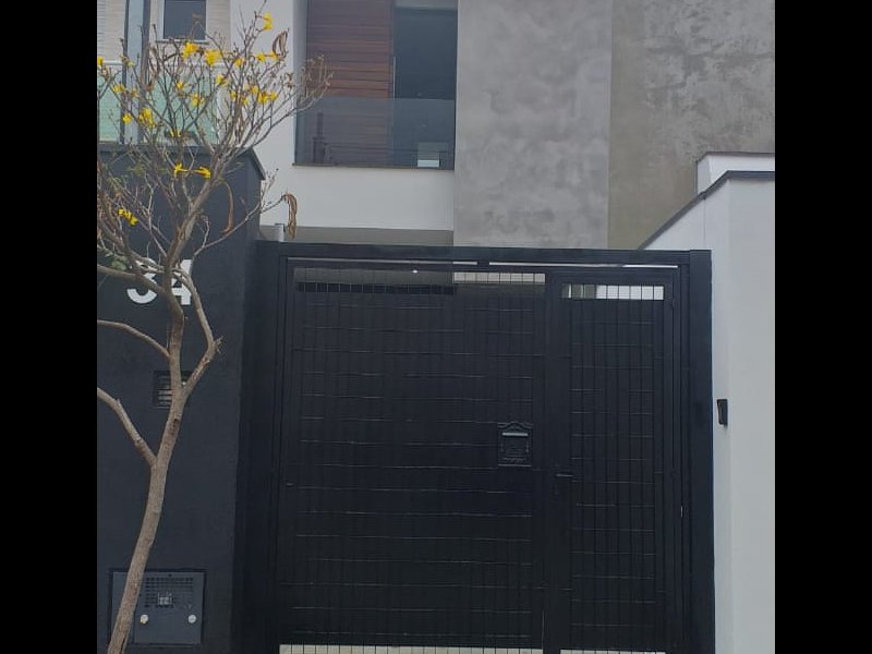 Casa à venda Vila Carrão com 130m² e 3 quartos por R$ 700.000 - 2131747303-b92a942a-17ba-4917-96fc-1a4462270eda.jpeg
