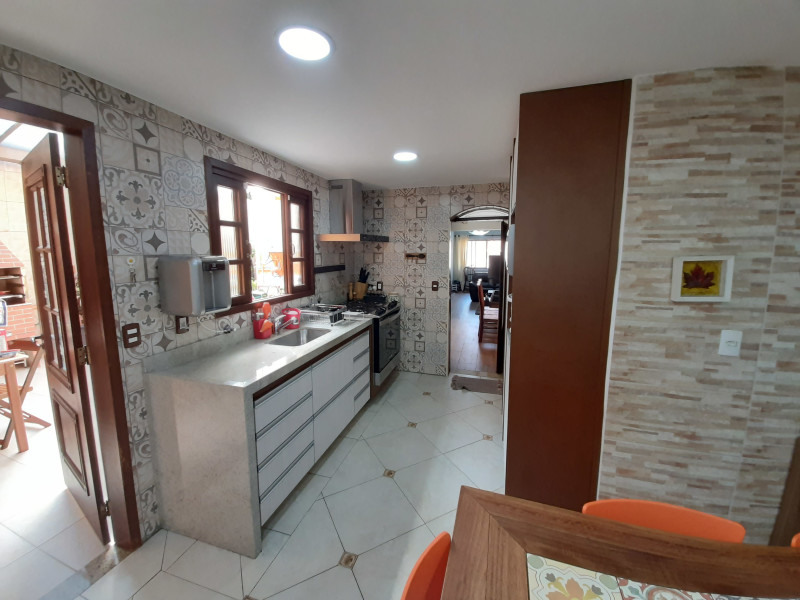 Casa à venda Jardim da Glória com 160m² e 5 quartos por R$ 950.000 - cozinha-3.jpg