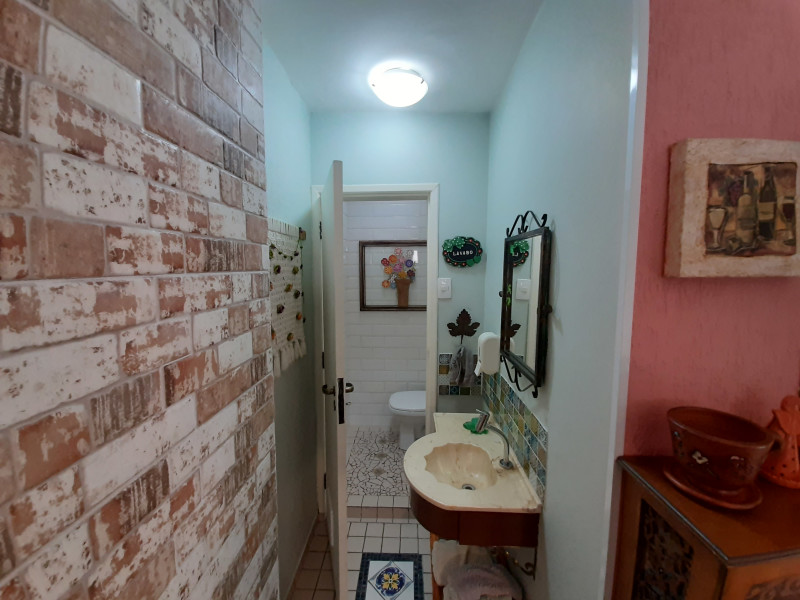 Casa à venda Jardim da Glória com 160m² e 5 quartos por R$ 950.000 - lavabo-3.jpg