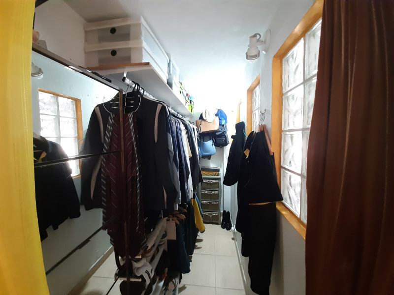 Casa à venda Jardim da Glória com 160m² e 5 quartos por R$ 950.000 - suite-casal-closet.jpg