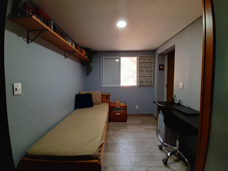 Casa à venda Jardim da Glória com 160m² e 5 quartos por R$ 950.000 - suite-fundos-3.jpg