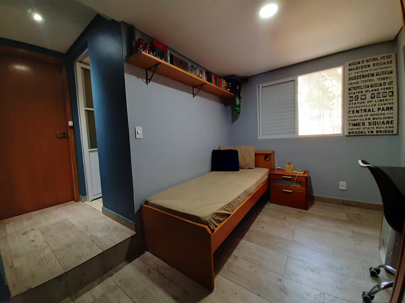 Casa à venda Jardim da Glória com 160m² e 5 quartos por R$ 950.000 - suite-fundos-5.jpg