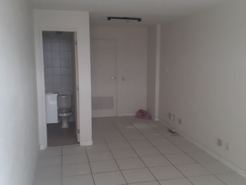 Comercial à venda Méier com 22m² e  quartos por R$ 179.000 - 544010314-20190924-073725.jpg