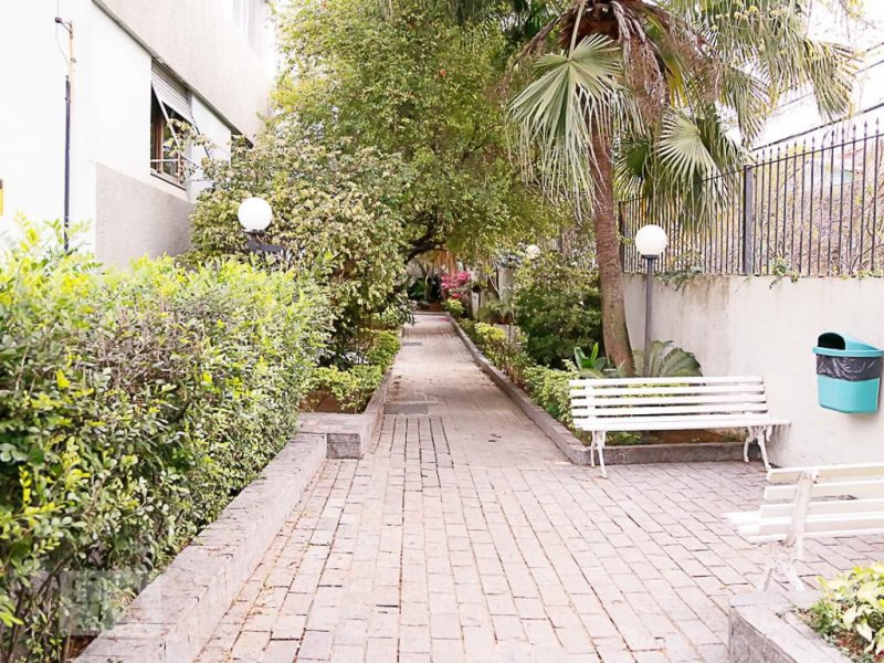 Apartamento à venda Vila Campo Grande com 74m² e 2 quartos por R$ 330.000 - 363175638-corredor-34.jpg