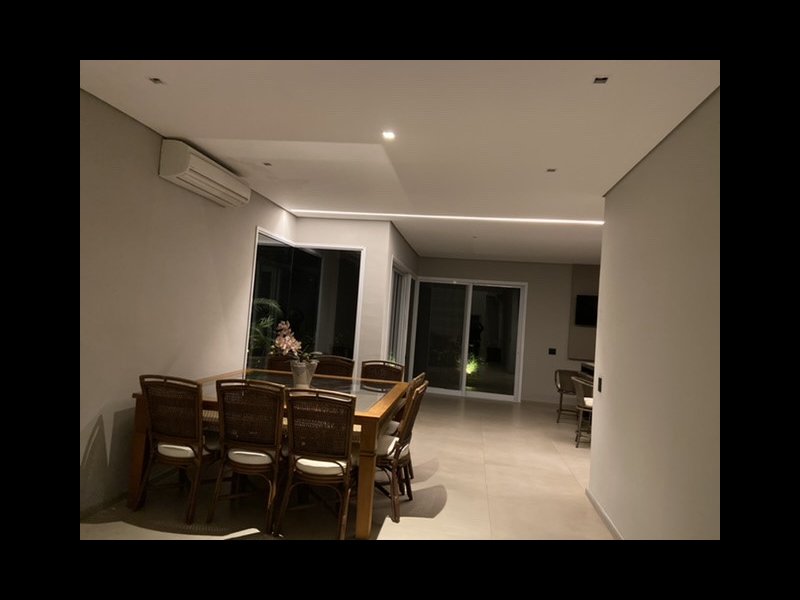 Casa de condomínio à venda Residencial Parque dos Alecrins com 330m² e 4 quartos por R$ 1.900 - 1951436952-9637ab9f-b8d3-41d8-b423-2d2b4e5d2833.jpeg