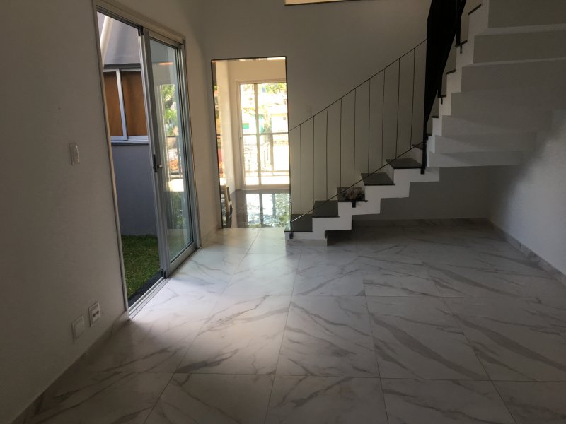 Casa à venda Álvaro Camargos  com 128m² e 3 quartos por R$ 580.000 - 2027552548-ea64629b-8b90-4f7f-8cf0-272713124d65.jpeg